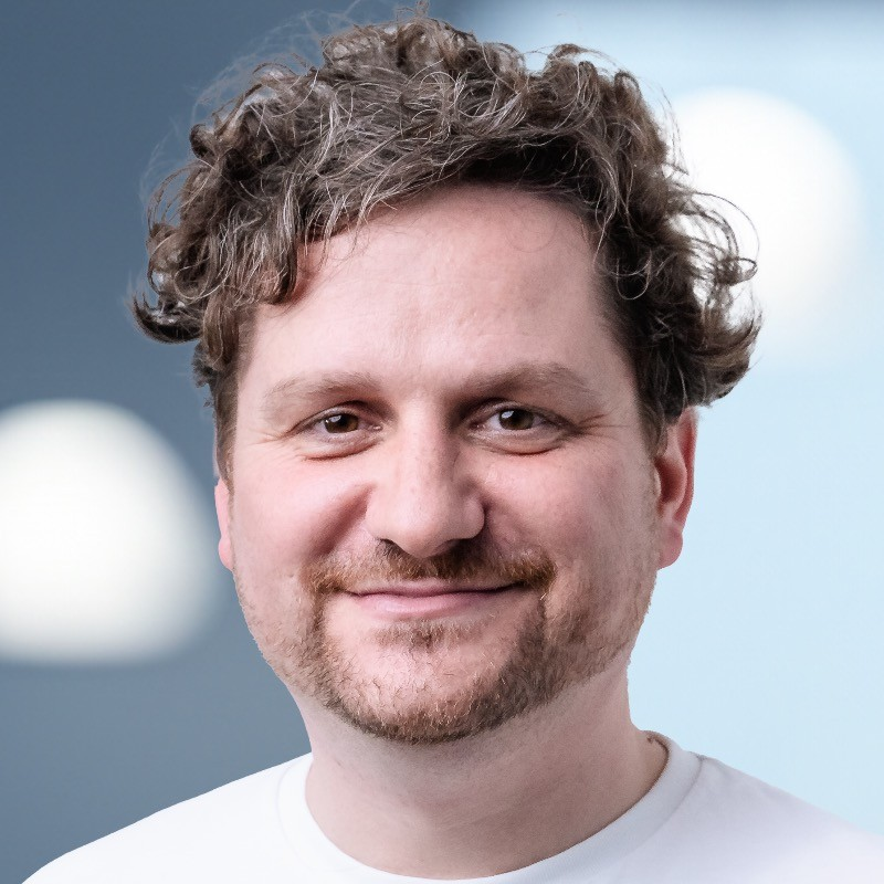 Philipp Göllner headshot