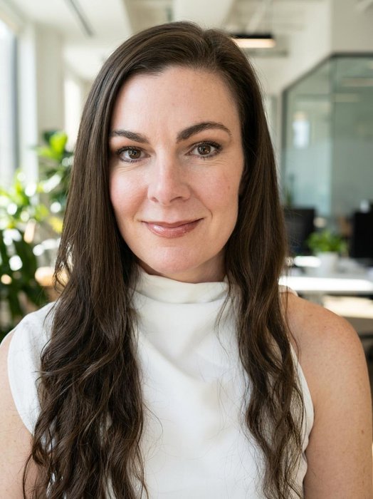 Dr. Laura Gilbert CBE headshot