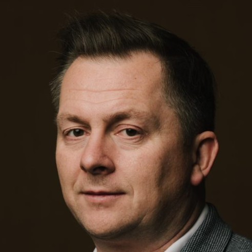 Rob Vickers headshot